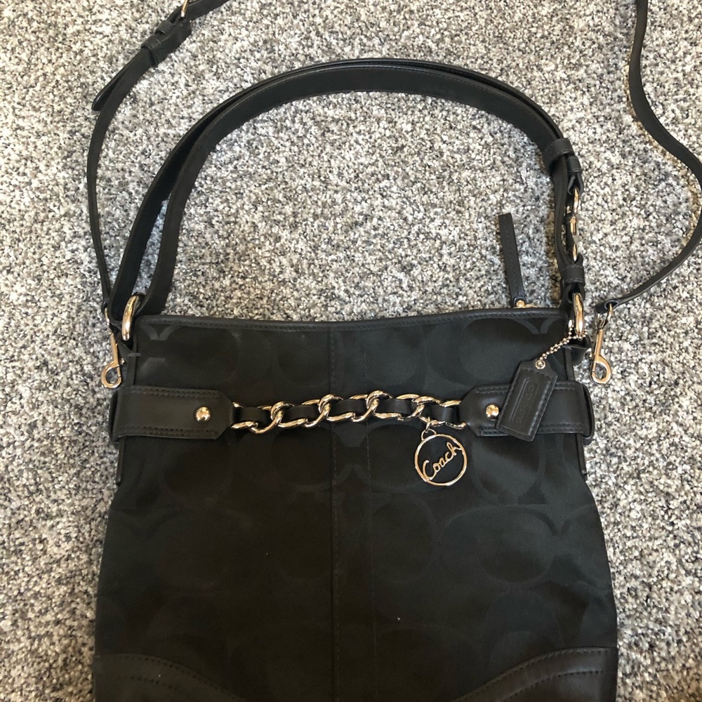 Coach crossbody/shoulder bag black